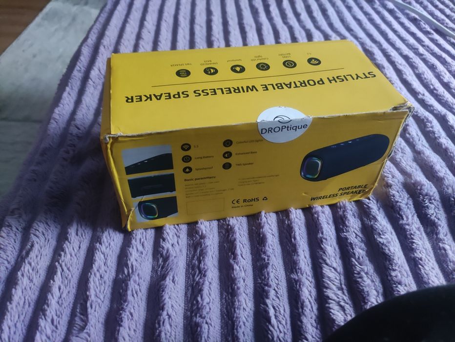 Vând boxa portabila