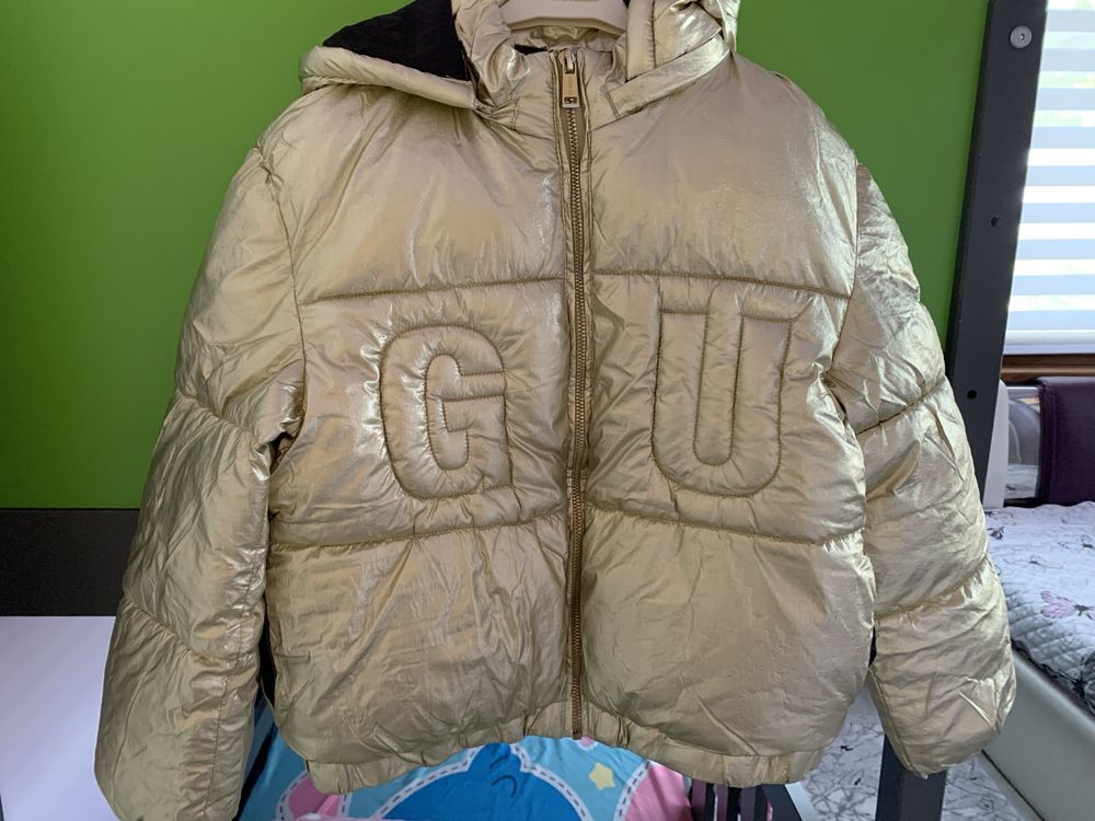 Guess зимно якенце