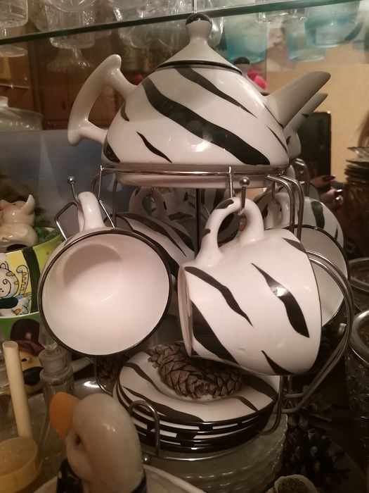 Сервиз,бокалы 7000т