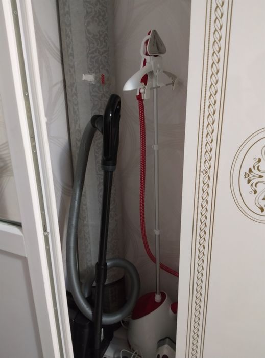 Продам паровый утюг.TEFAL