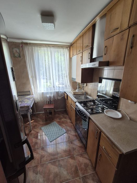 Închiriez apartament 2 camere ultracentral