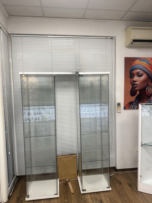 Витрини за бижутерски магазин