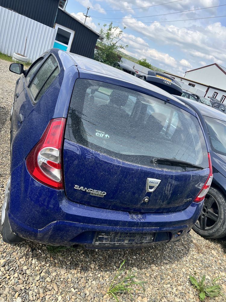 Dezmembrez Dacia Sandero 2008