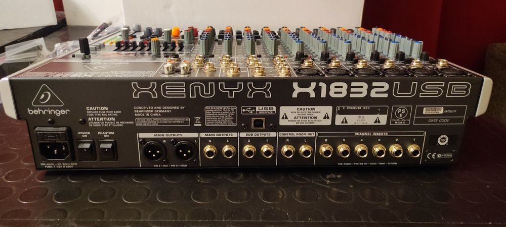 Behringer XENYX X 1832 USB