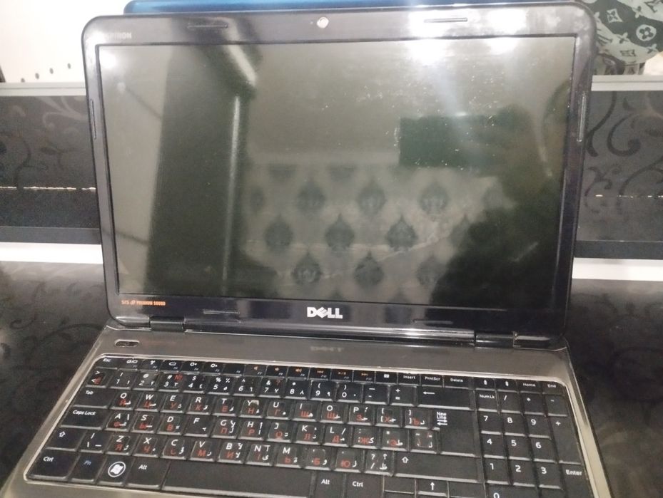 Продается ноутбук Dell Inspiron N5010