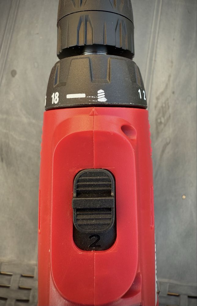 Raider Power Tools винтоверт (24Nm, 12V)