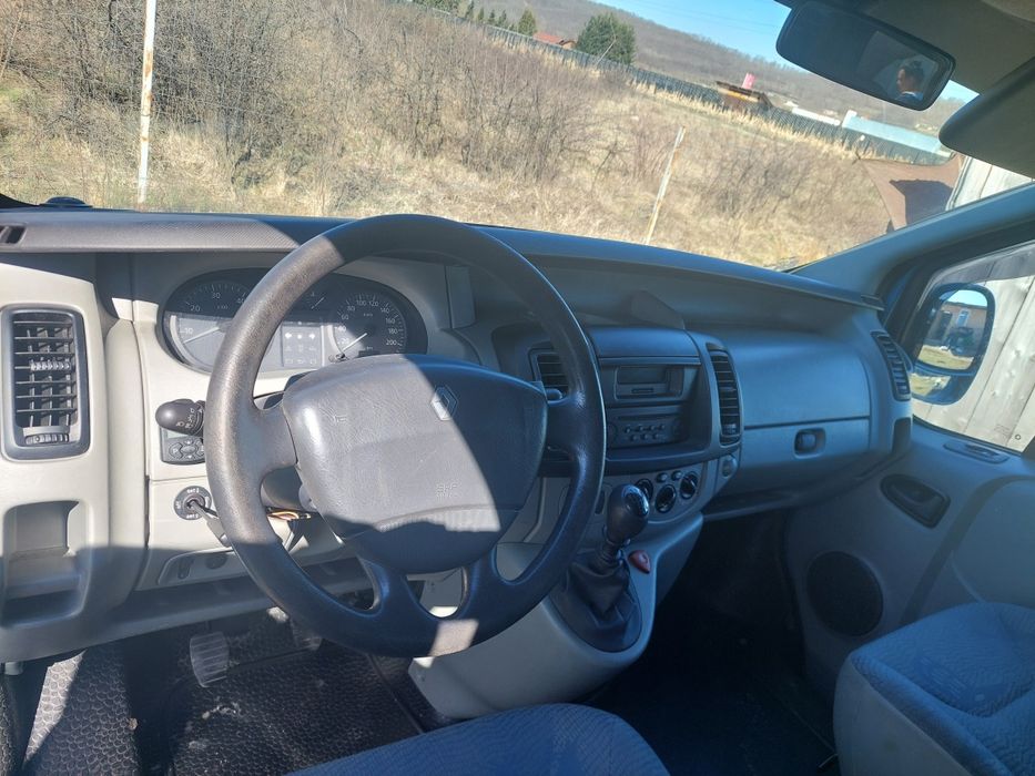 Renault Trafic 1.9 dci 100cp 2005
