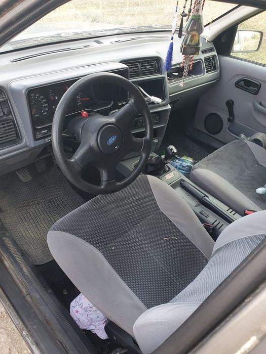 Vând Dric Funerar Ford  Sierra ! An 1999 ! 
Motor 2.0 benzină 
Acte va