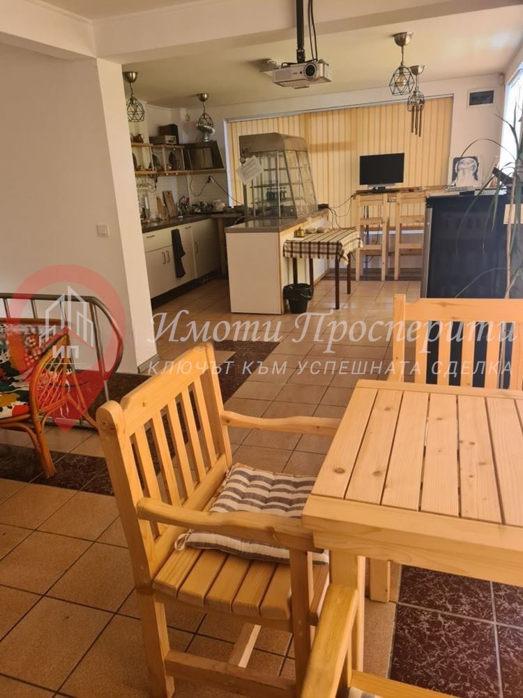 Продава се Заведение в София, Лозенец - 190 кв.м за 1048 €/кв.м - Снимка #1