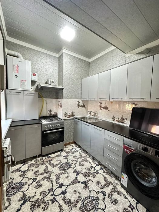 Продам чил 19кв ёшлик новостройка 42м² 9этаж 10этажлий дом