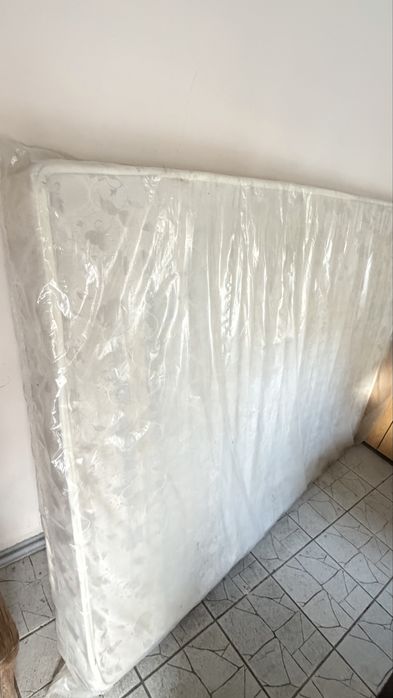 Матрас жесткий двухспальный