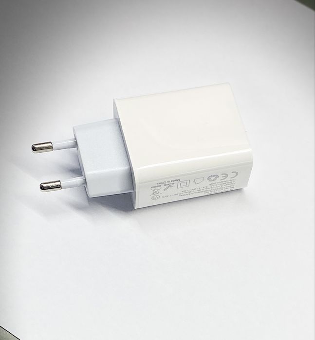 Adaptor Fast Charge