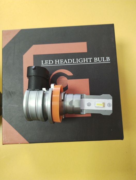 Bec H11 LED Calitate Superioara