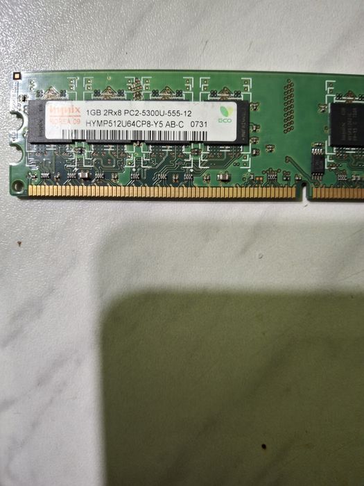 Ram Hynix 1 Gb pc2 5300u