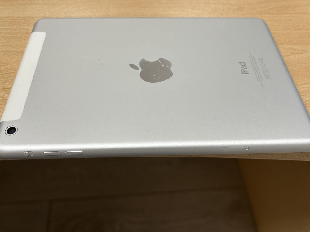 iPad 4 mini 16GB Wi-Fi + Cellular