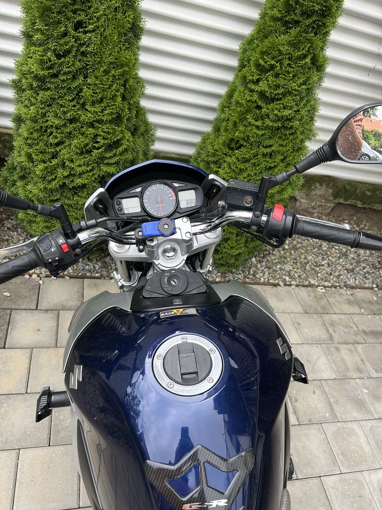 Vand/schimb Suzuki gsr 600 cu touring sau chopper