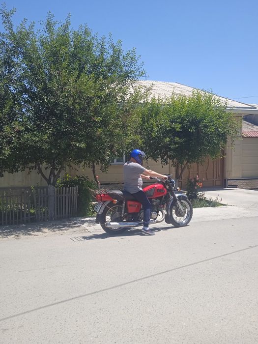 Сотилади Иж планета 5 срочно