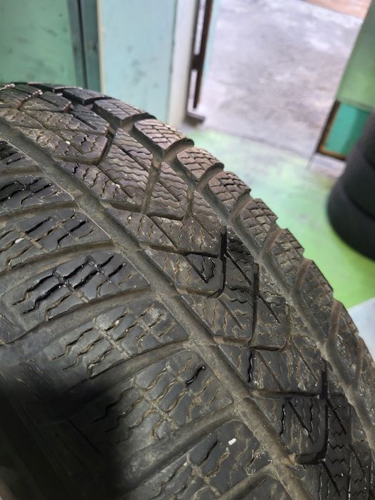 4 бр зимни 205/60/16 Pirelli