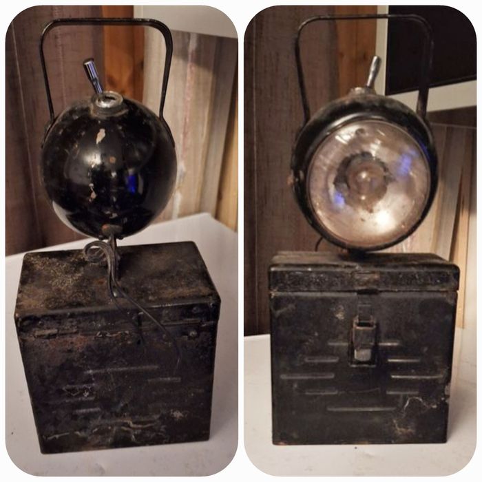 Lampa feroviara de colecție