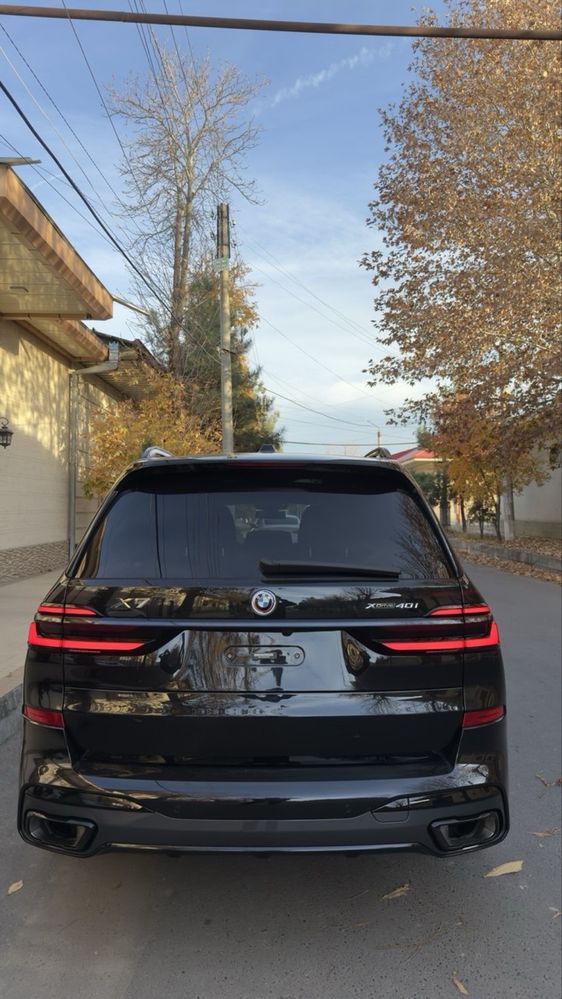 Bmw x7 m paket full bowers wilkins kalonka