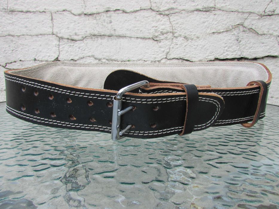 Колан за вдигане на тежести ACTION