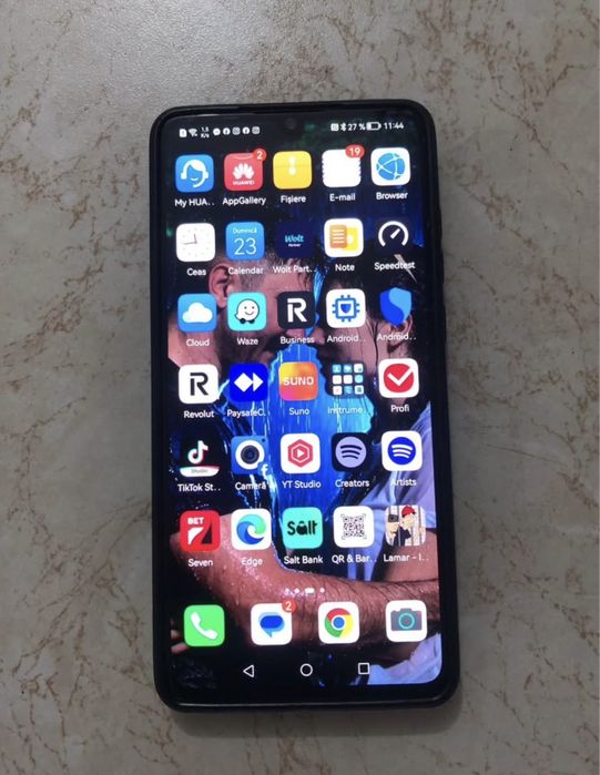 Huawei P30 6gb ram 128gb
