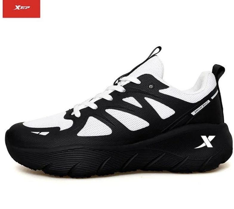 Продам кросовки унисекс 42 размера