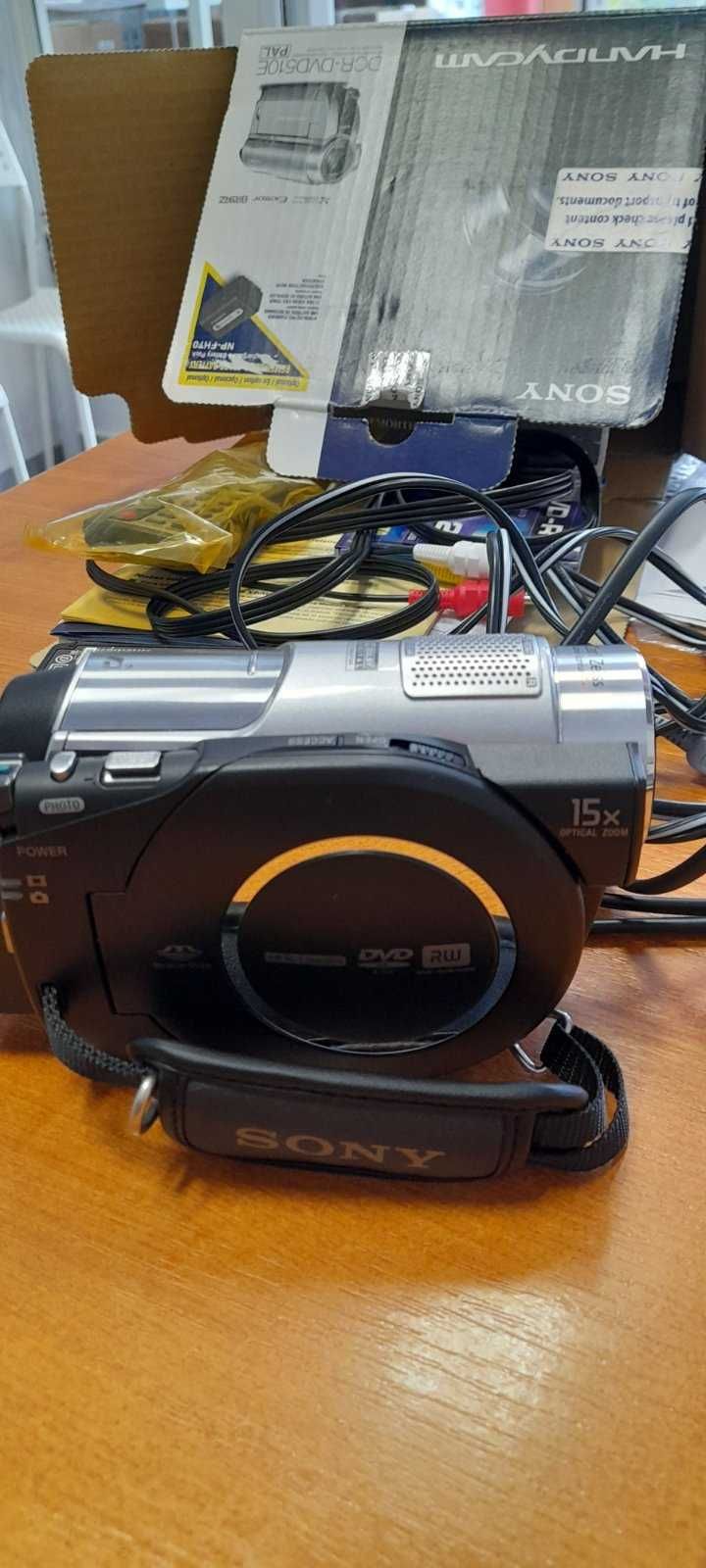Видеокамера Sony lcs - x 10