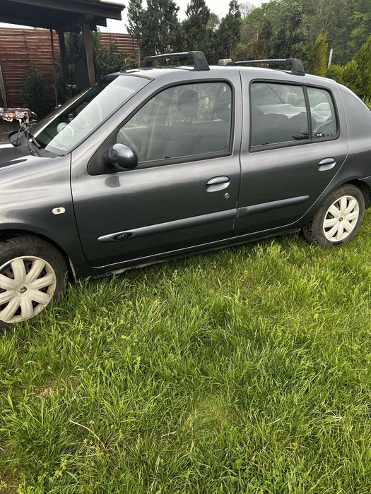 Vând Renault Simbol dci 2007