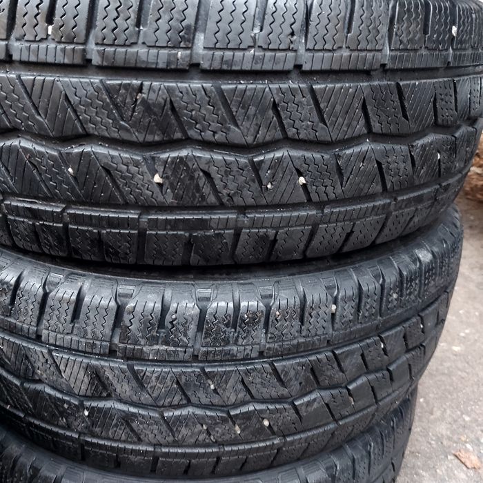 215/65/16С Hankook 4бр.гуми