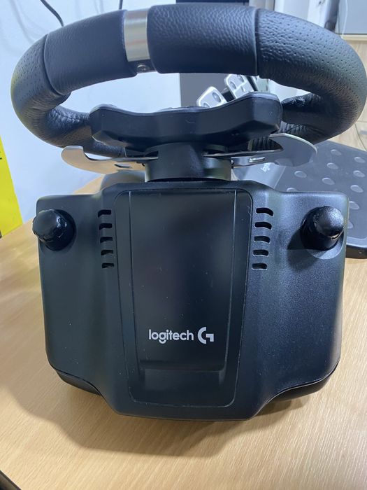 Volan+pedale Logitech g920 pc/xbox- inca in garantie