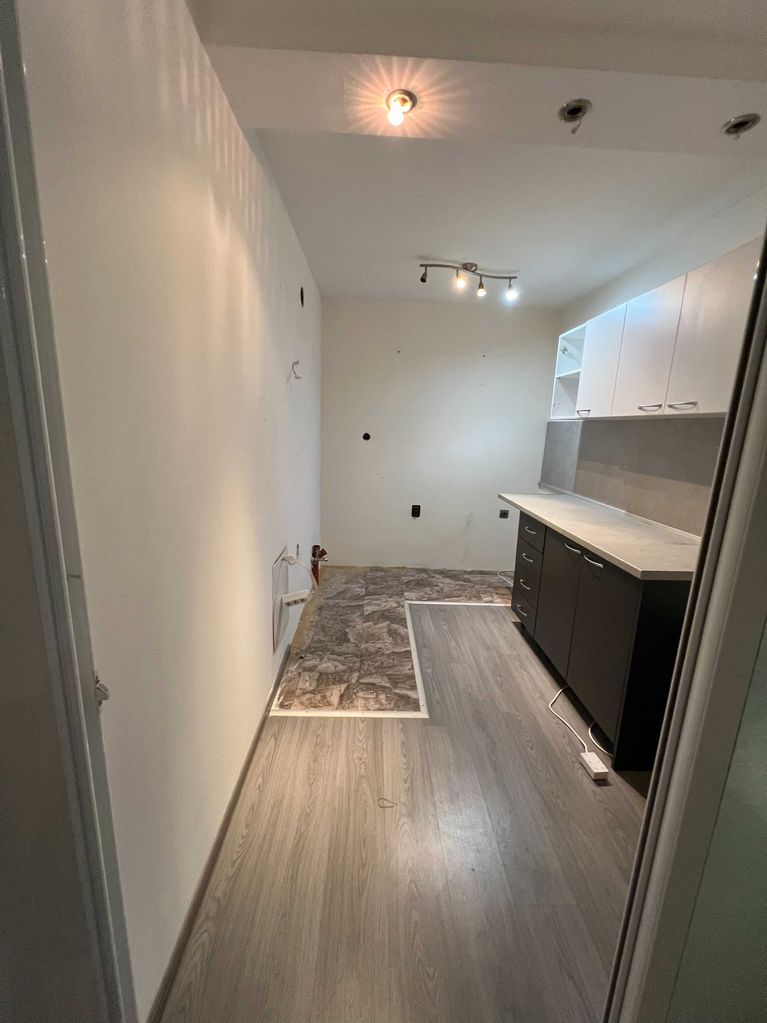Продава се Двустаен апартамент в Перник, Байкушева махала - 72 кв.м за 1875 €/кв.м - Снимка #6