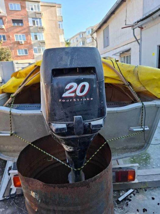Motor Mercury 20 HP și peridoc înmatriculat