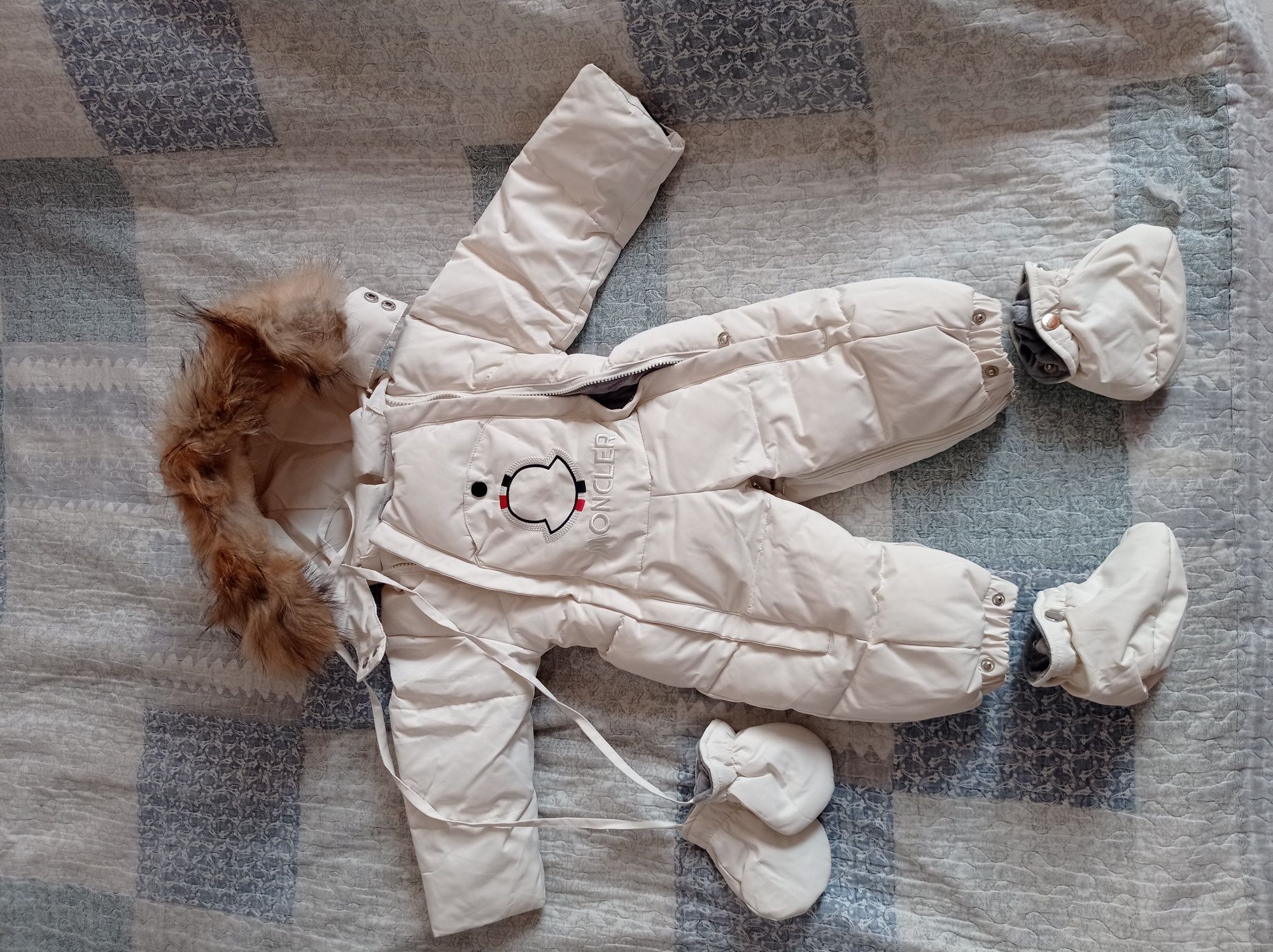 Продам детскую одежду