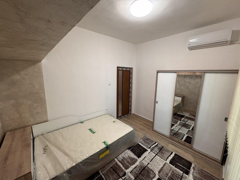 Дава се под наем Тристаен апартамент в Пловдив, Център - 76 кв.м за 612 € - Снимка #5