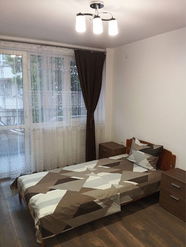 Дава се под наем Тристаен апартамент в Варна, Спортна зала - 100 кв.м за 561 € - Снимка #3