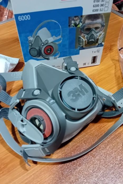 Mască de Vopsitorie  , 3M 6200 + accesorii