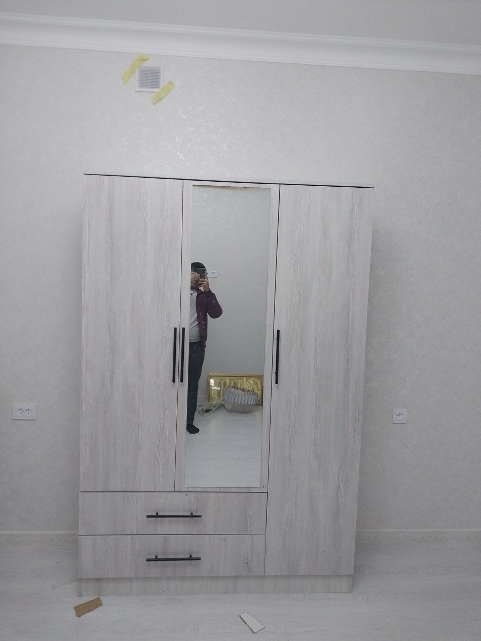 Shkaf mebel shkaf