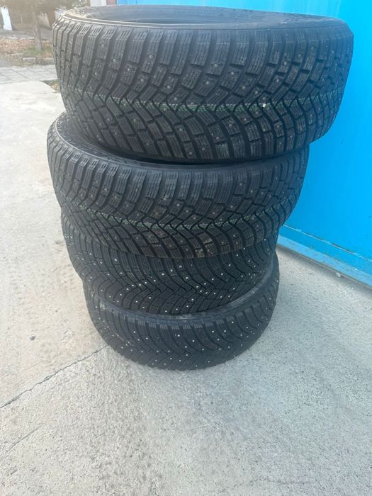 Шины зимние 215/55 R 17