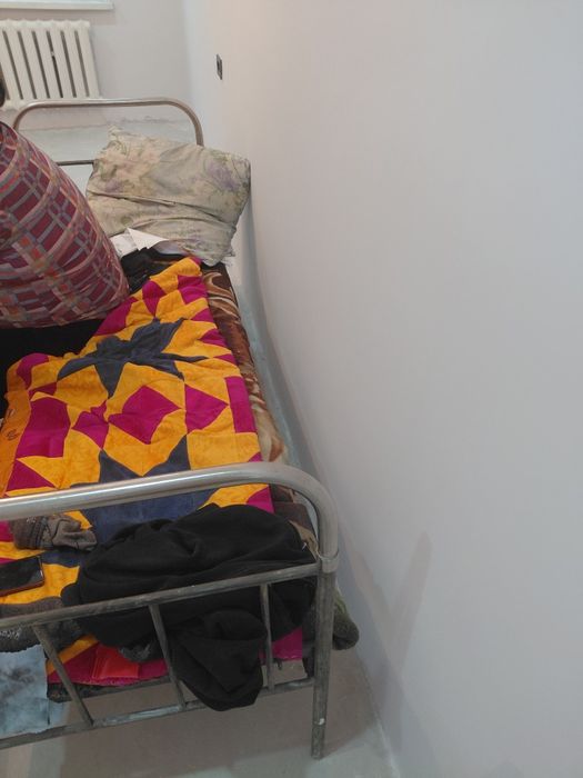 Продам железный кровать