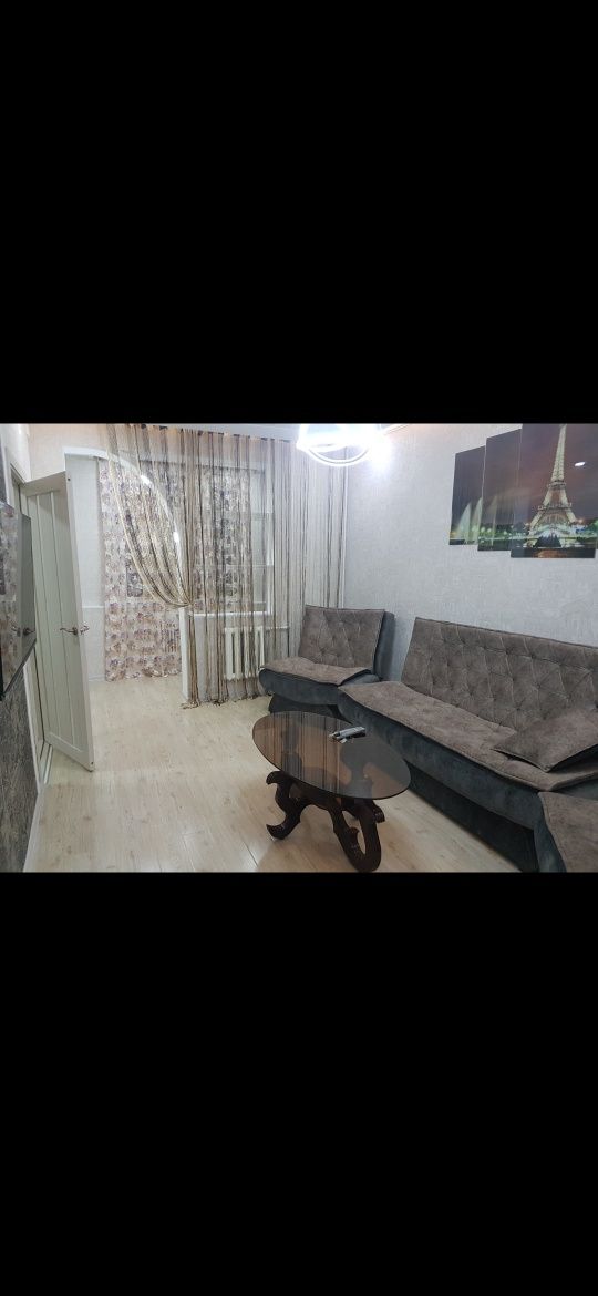 Срочно продается 2 комнатная квартира 2/2/4.  Мирзо Улугбекском районе