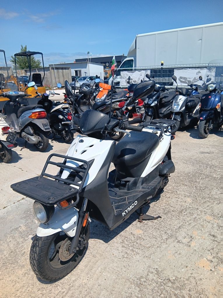 Скутер Kymco Agility 50