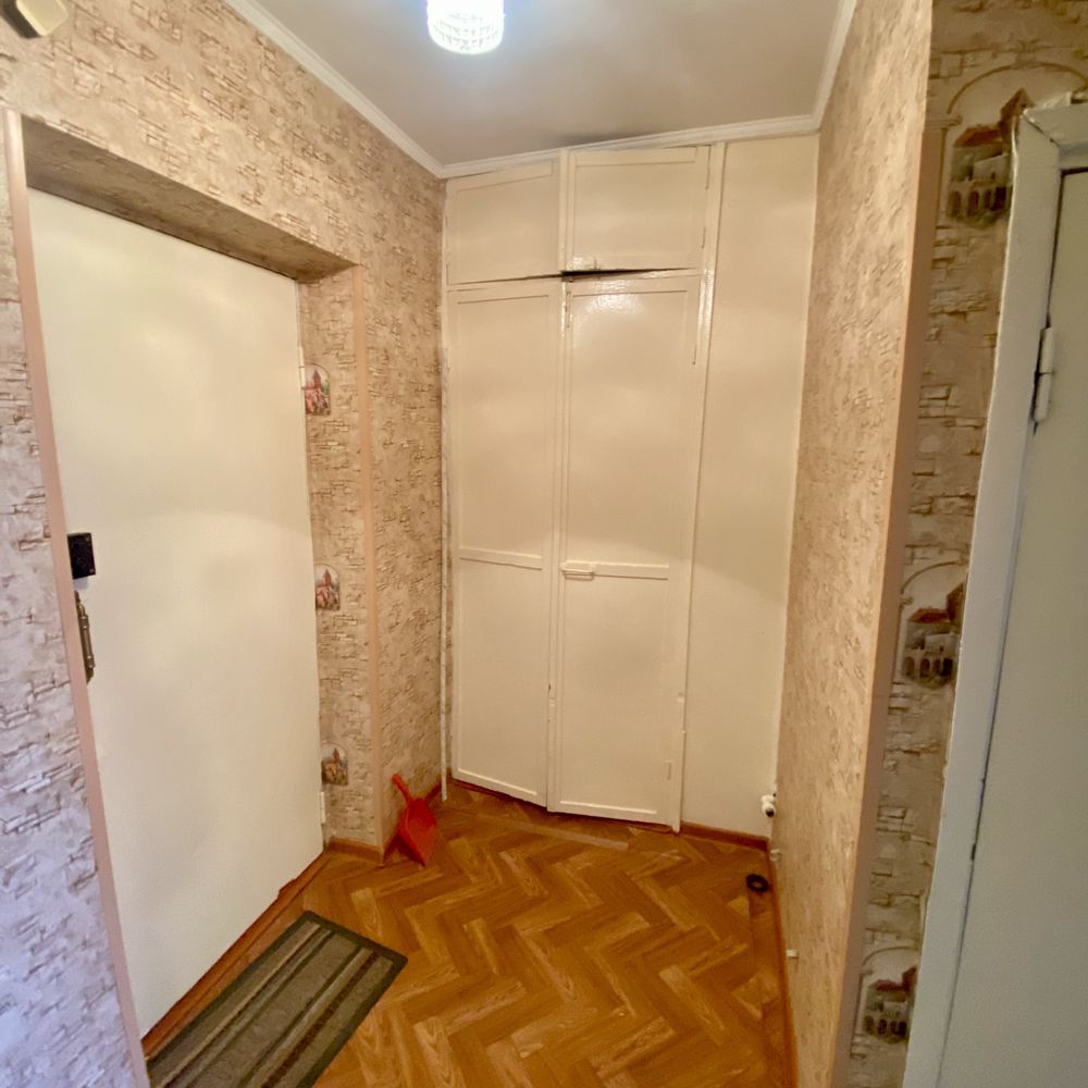31м2, 2сотки, комм.помещение, Кошкарбаева 18