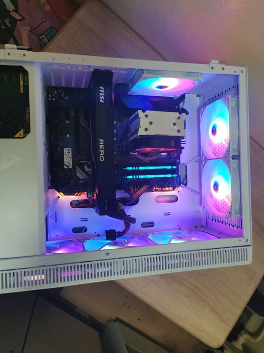 Calculator complet de Gaming i7 9700 șau schimb cu lep. Sau tel.