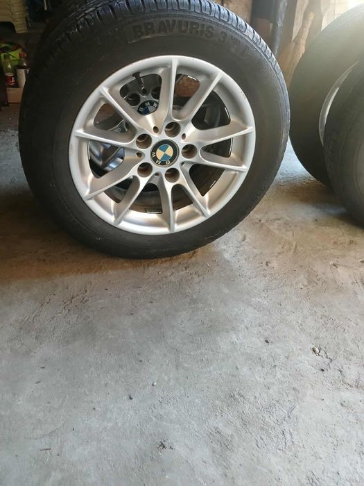 Гуми с джанти 16