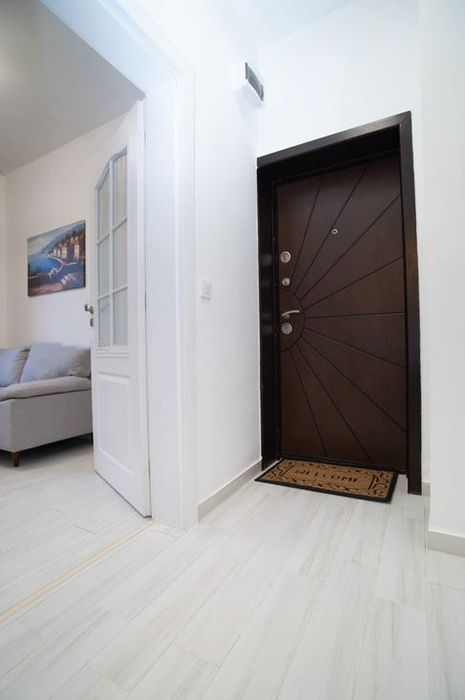 Дава се под наем Двустаен апартамент в София, Център - 42 кв.м за 800 € - Снимка #7