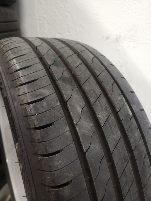 4 бр летни 205/55/16 Goodyear