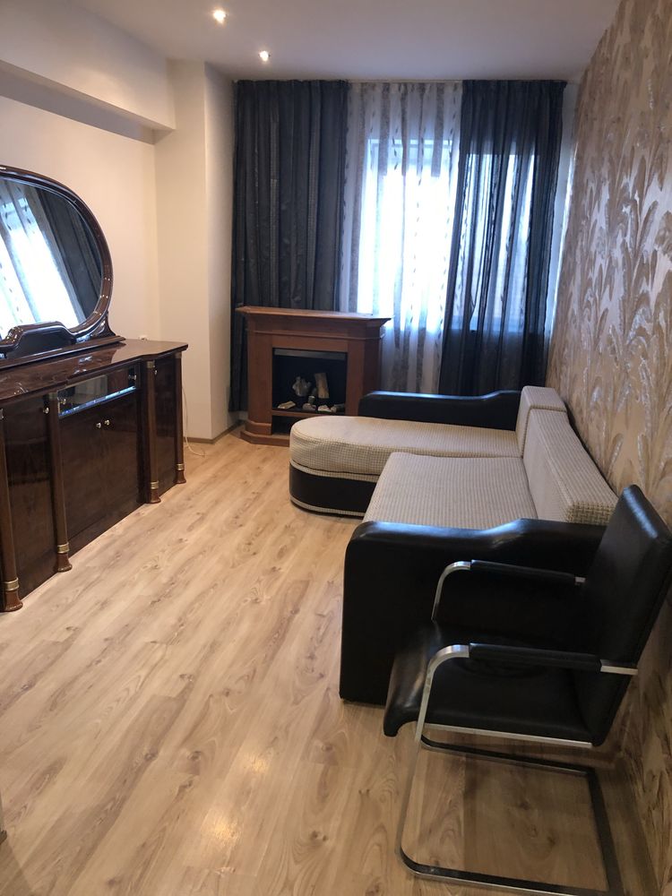 De vanzare apartament 2 camere Rin Grand Hotel