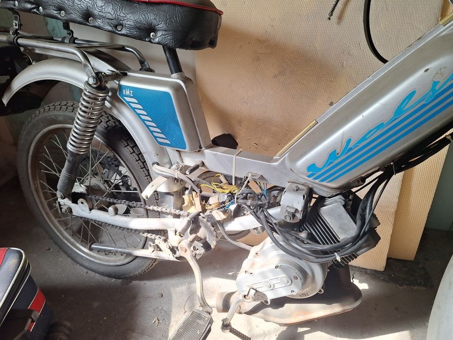 Motoreta  scuter ramzey wels