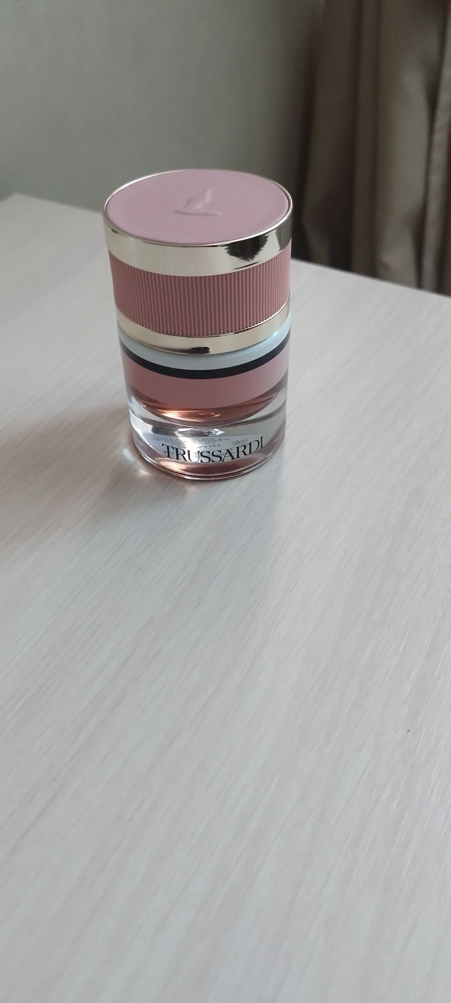 Продам духи оригинал